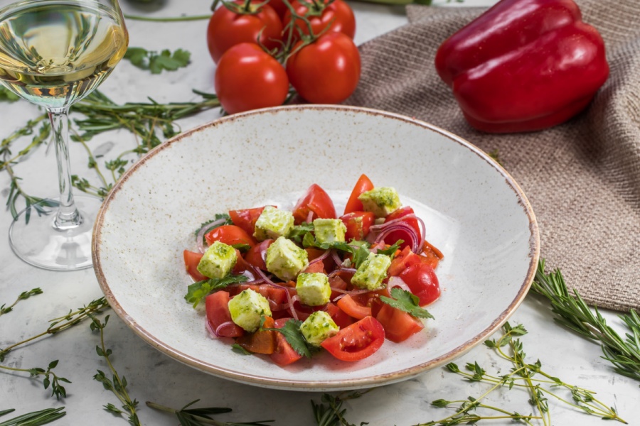 Салат Кубанский с печеным перцем