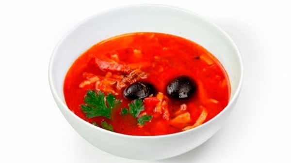 Солянка сборная мясная